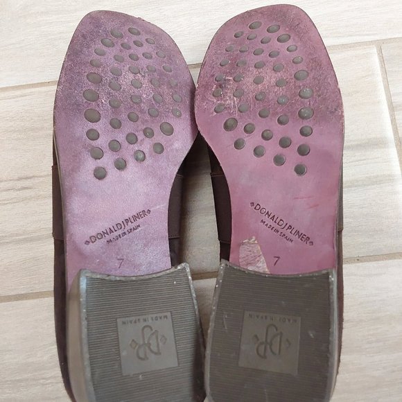 Donald J Pliner ALLES Brown Suede Slip On Loafer. Size 7M - Picture 10 of 11